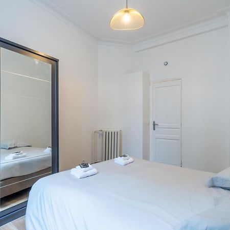 Appartement Metro Alexandre Dumas Paris Eksteriør bilde