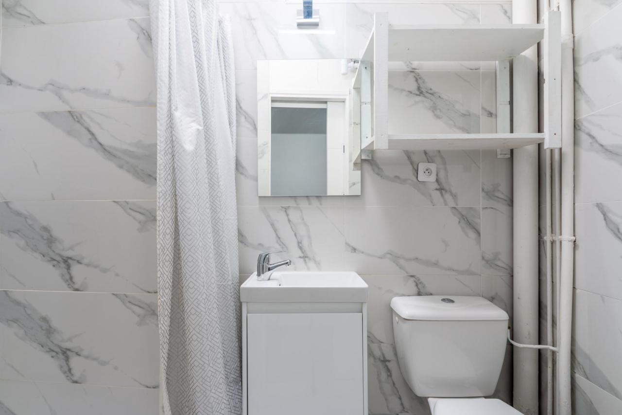 Appartement Metro Alexandre Dumas Paris Eksteriør bilde