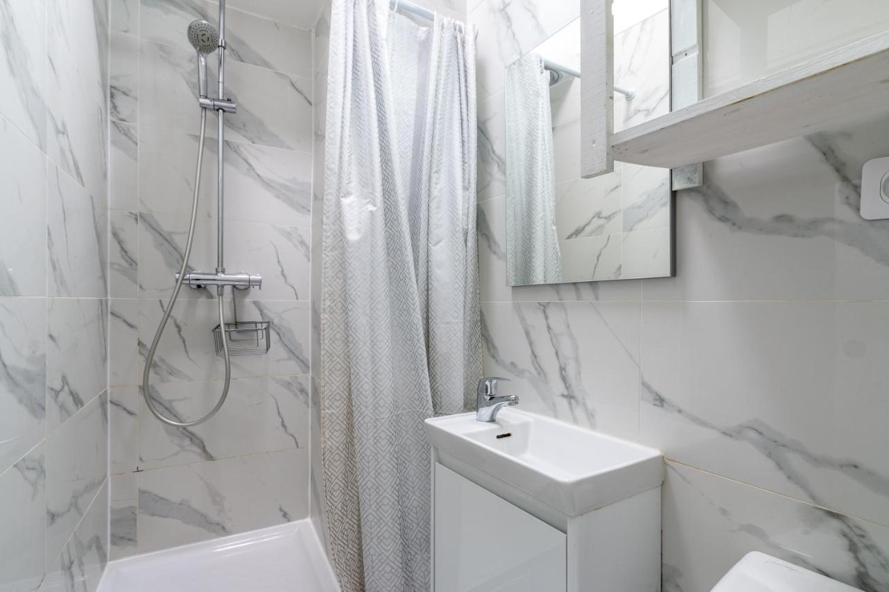 Appartement Metro Alexandre Dumas Paris Eksteriør bilde